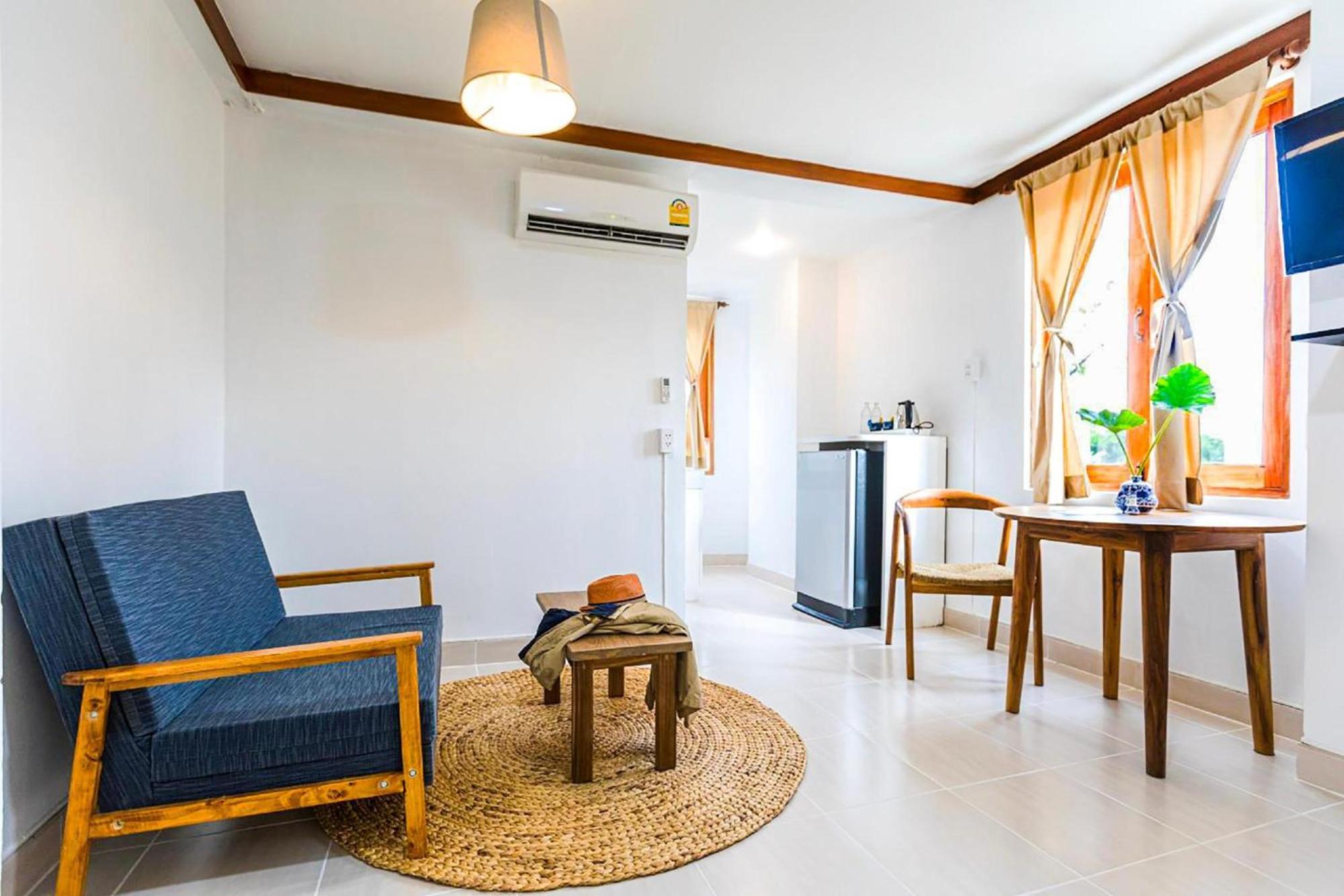 בנגקוק Collection O Howard Square Boutique Hotel מראה חיצוני תמונה