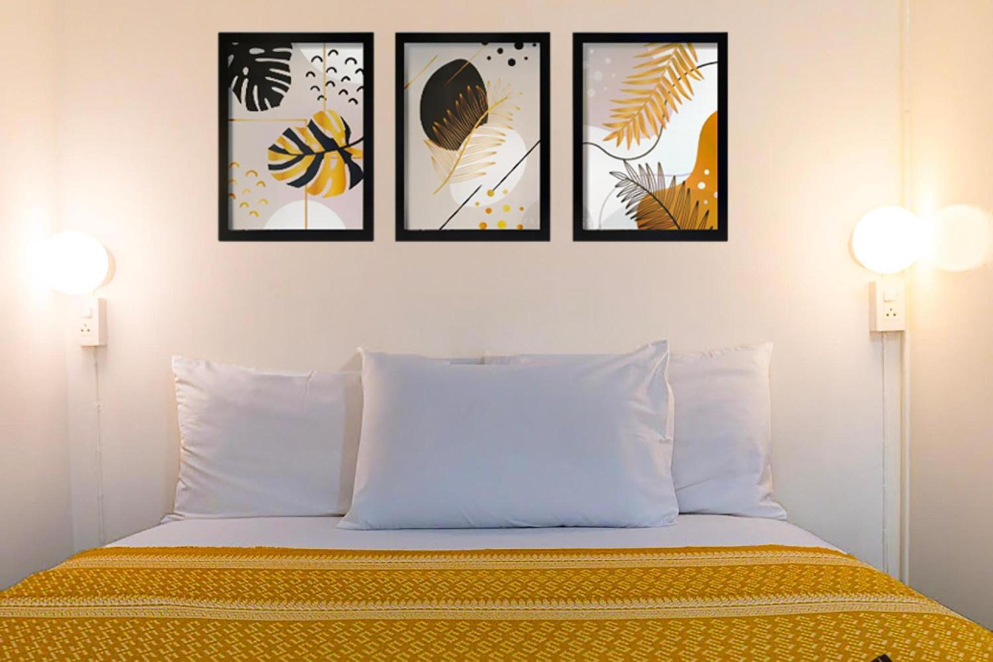 בנגקוק Collection O Howard Square Boutique Hotel מראה חיצוני תמונה