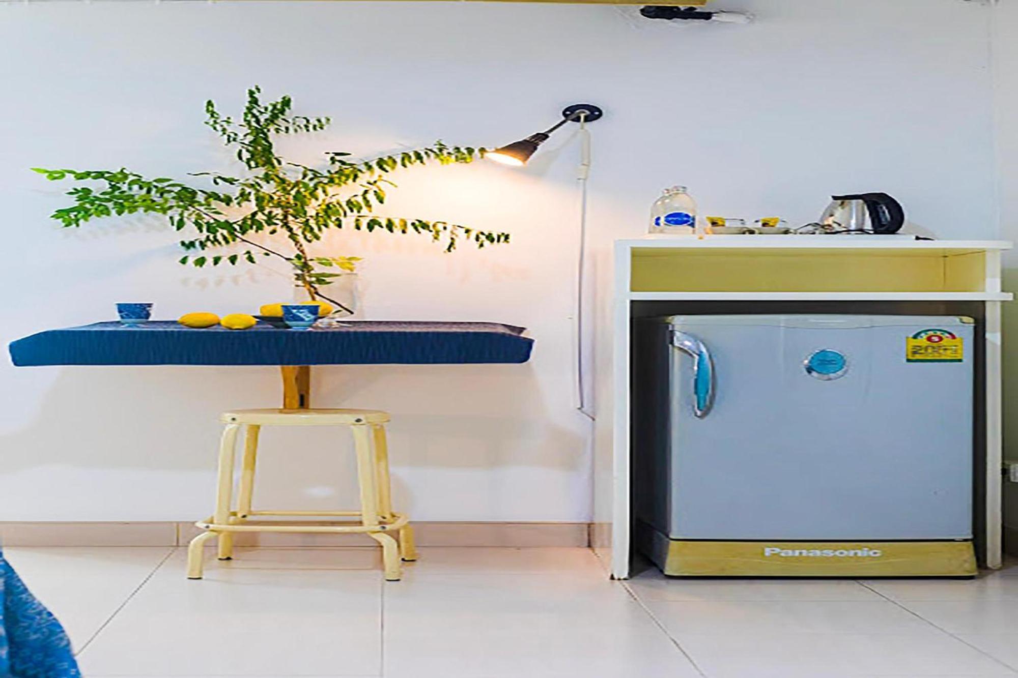 בנגקוק Collection O Howard Square Boutique Hotel מראה חיצוני תמונה