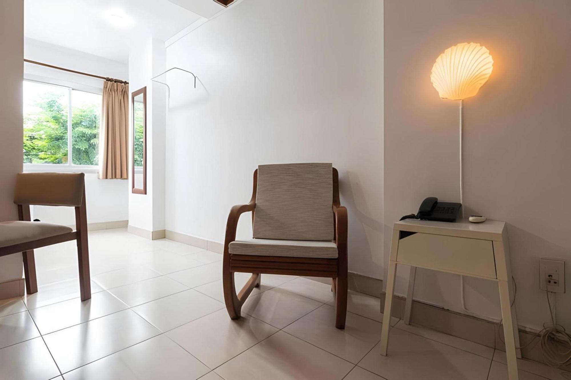 בנגקוק Collection O Howard Square Boutique Hotel מראה חיצוני תמונה