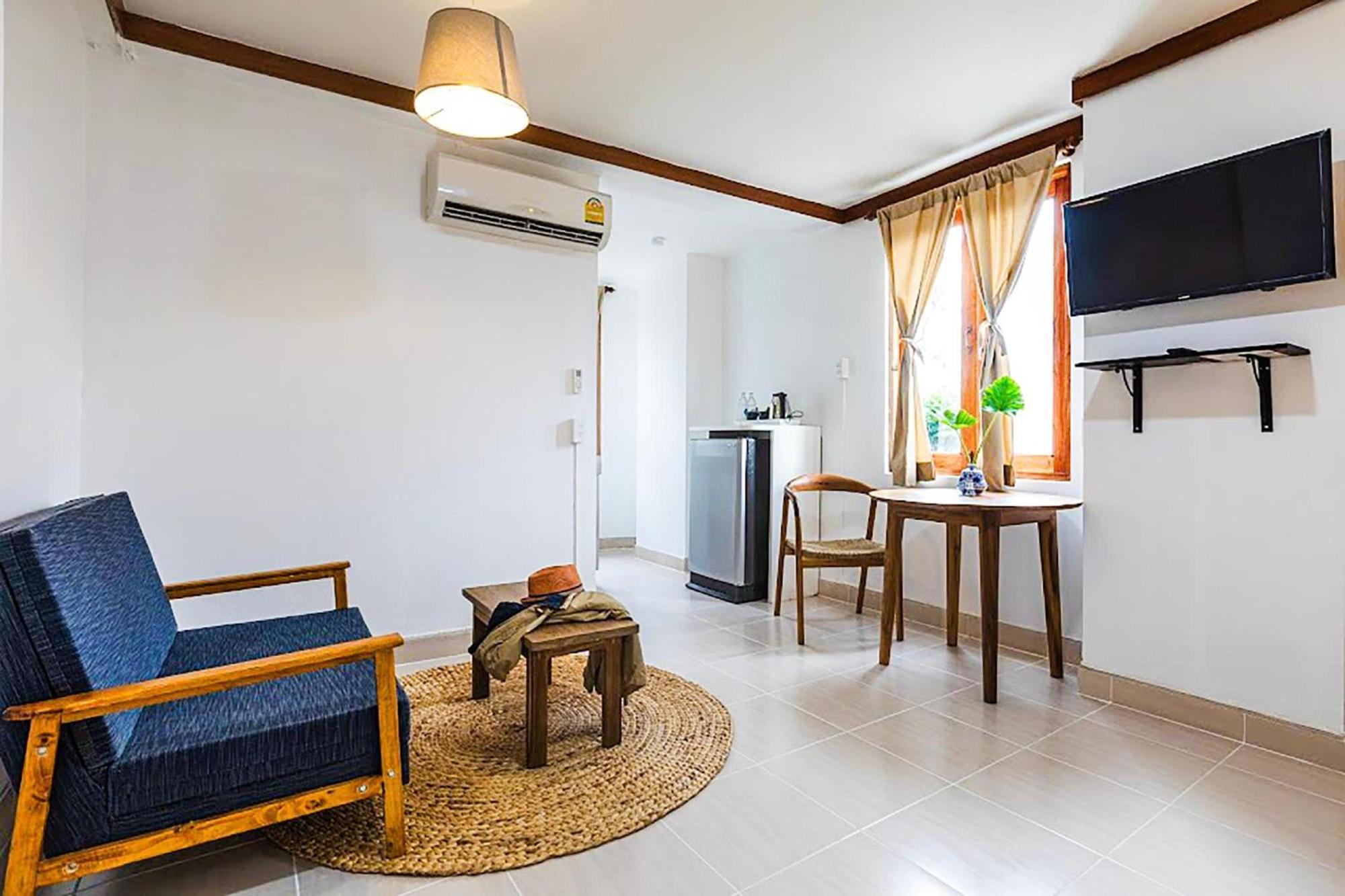 בנגקוק Collection O Howard Square Boutique Hotel מראה חיצוני תמונה